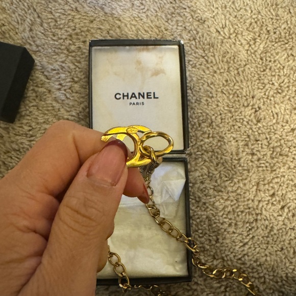Chanel Necklace - Picture 4 of 5
